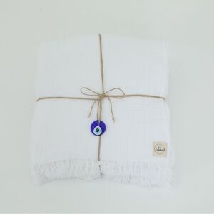 White Cotton Throw Blanket with Fringe